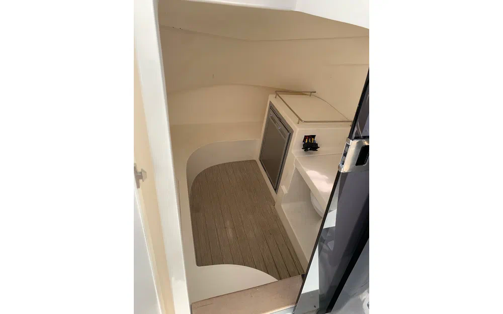 slider 10 Capelli Tempest 850