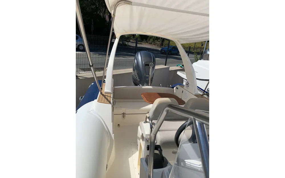 slider 6 Capelli Tempest 850