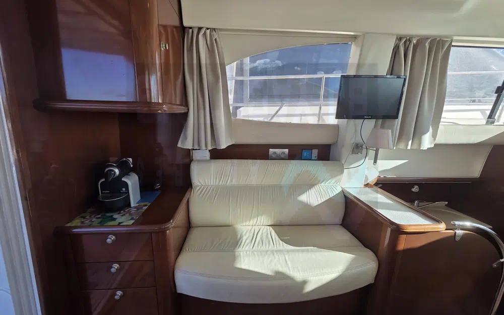 slider 10 Jeanneau Prestige 36