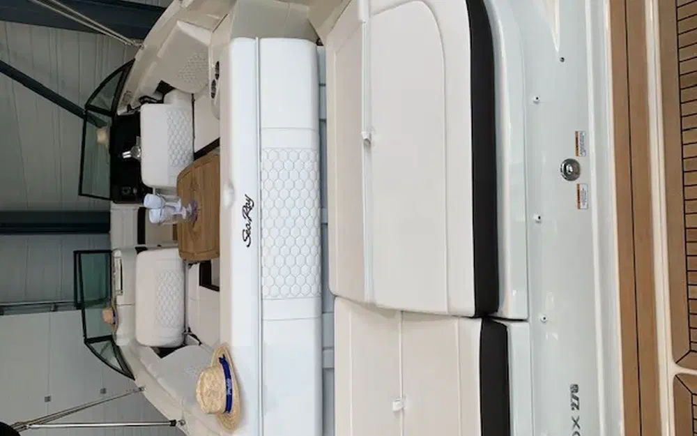 slider 14 Sea Ray 250 SDX HB