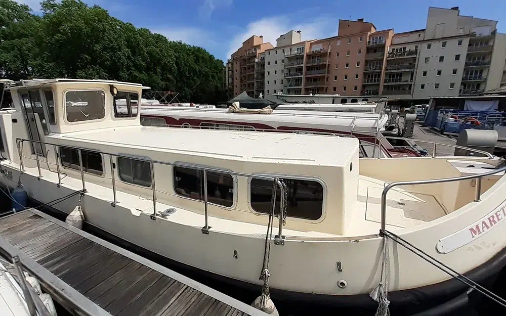 slider 0 Locaboat 1107