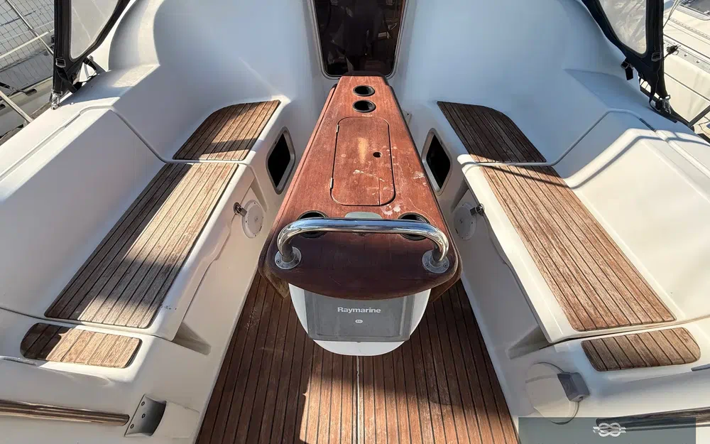 slider 41 Jeanneau Sun Odyssey 39 i Performance