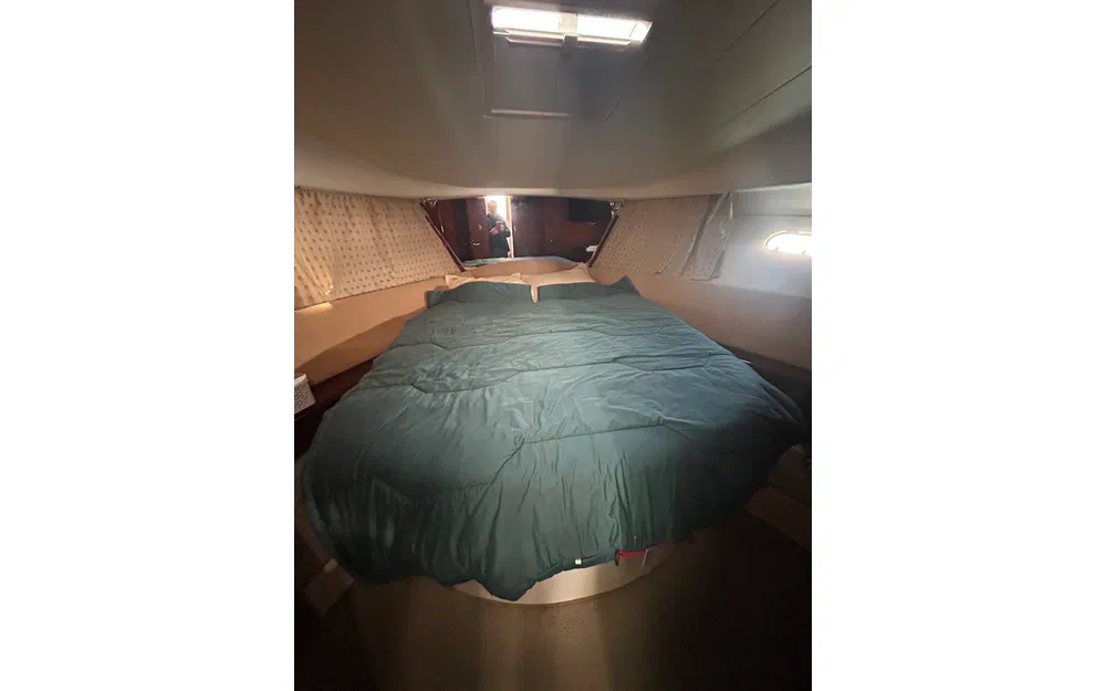 slider 12 Jeanneau Prestige 36 Fly