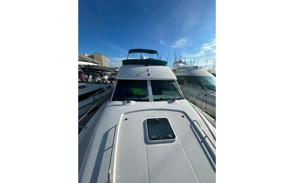 slider 16 Jeanneau Prestige 36 Fly