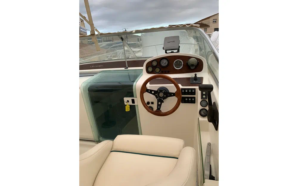 slider 3 Jeanneau Leader 705