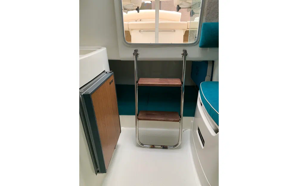 slider 7 Jeanneau Leader 705