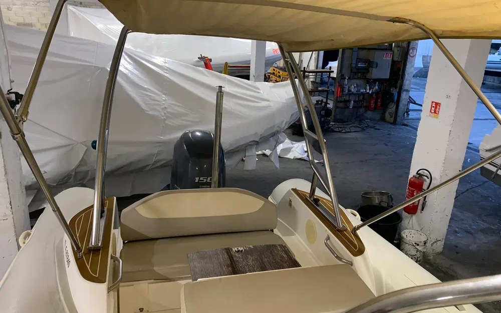 slider 5 Capelli Tempest 650