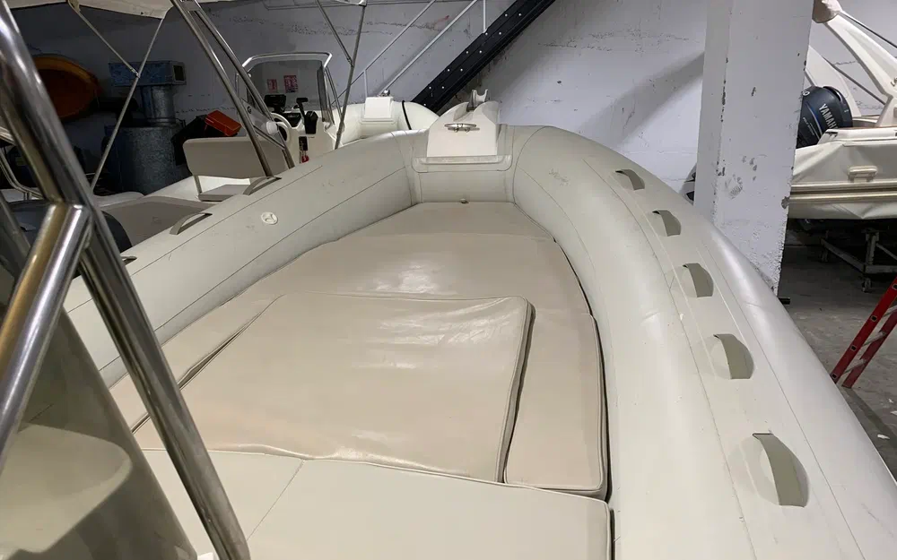 slider 6 Capelli Tempest 650