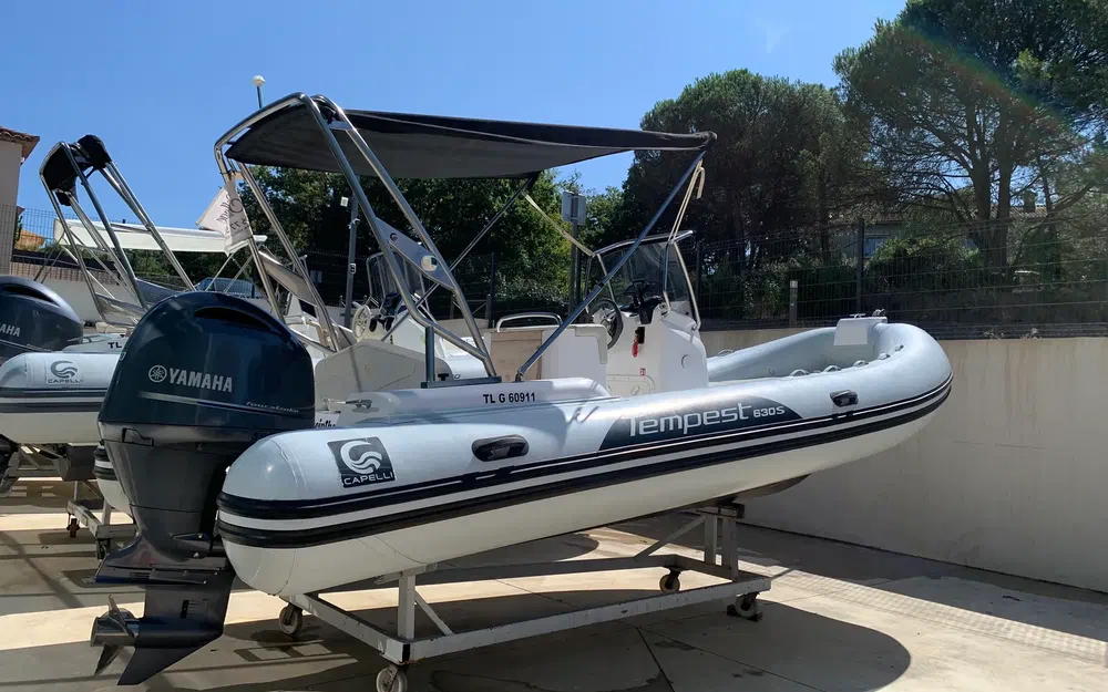 slider 9 Capelli Tempest 630