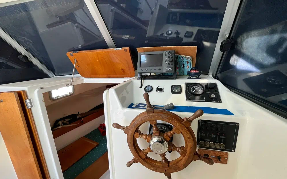 slider 19 Beneteau Antares Serie 6