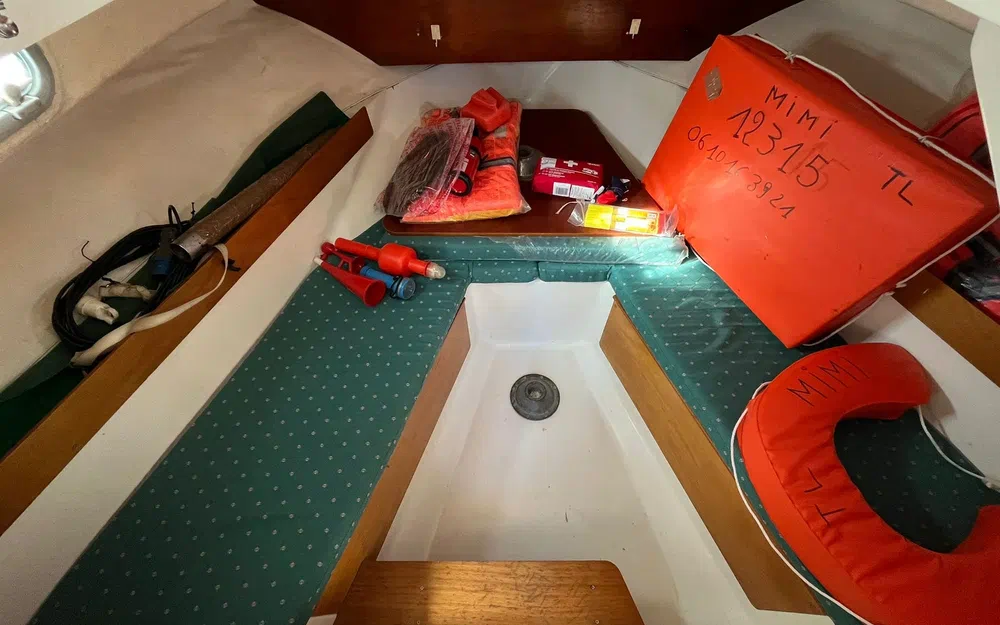 slider 13 Beneteau Antares Serie 6