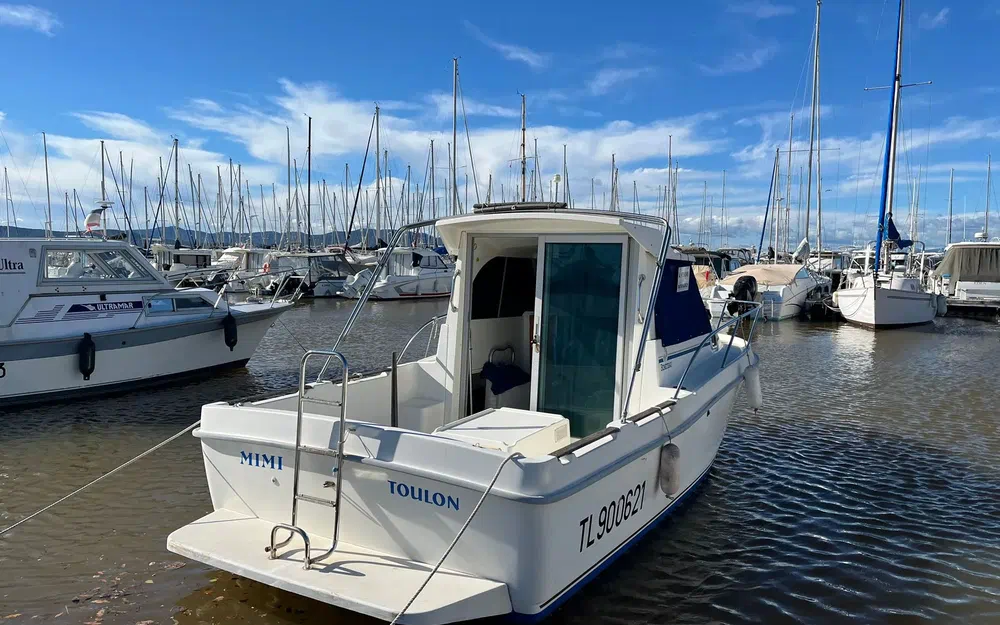 slider 1 Beneteau Antares Serie 6