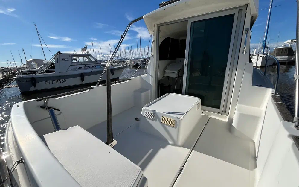 slider 8 Beneteau Antares Serie 6