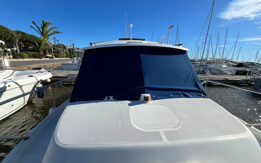 slider 4 Beneteau Antares Serie 6