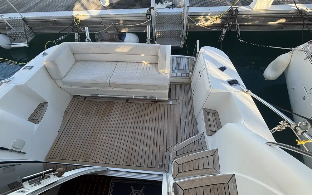 slider 10 Sealine F 34