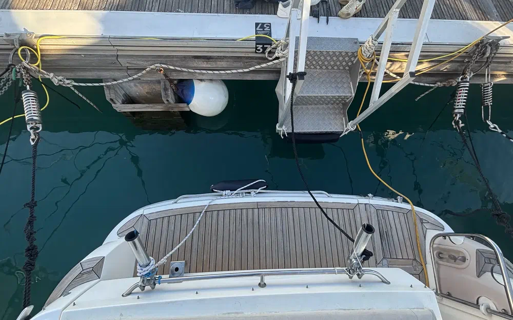 slider 11 Sealine S 34