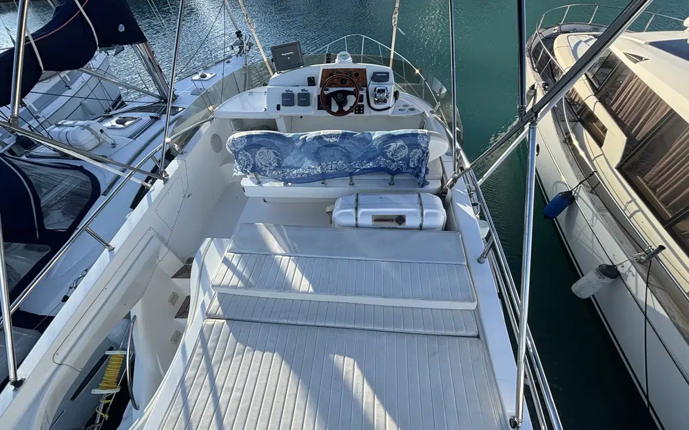 slider 23 Sealine F 34