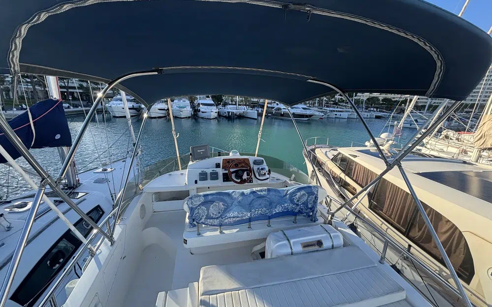 slider 24 Sealine F 34