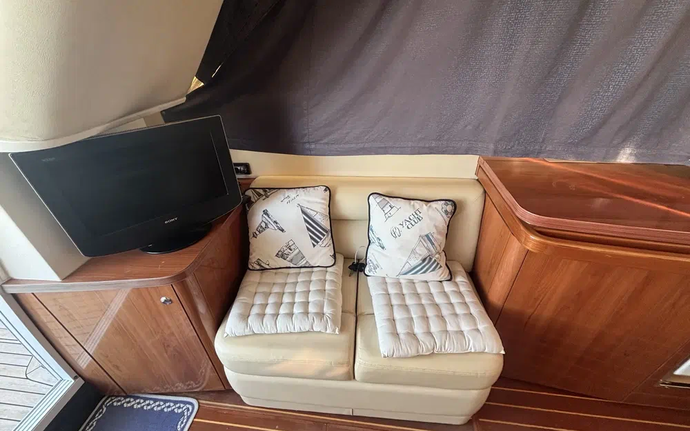 slider 26 Sealine S 34