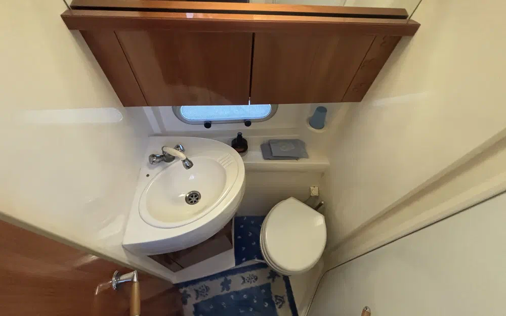 slider 34 Sealine F 34