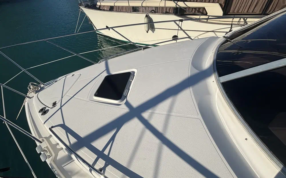 slider 4 Sealine F 34