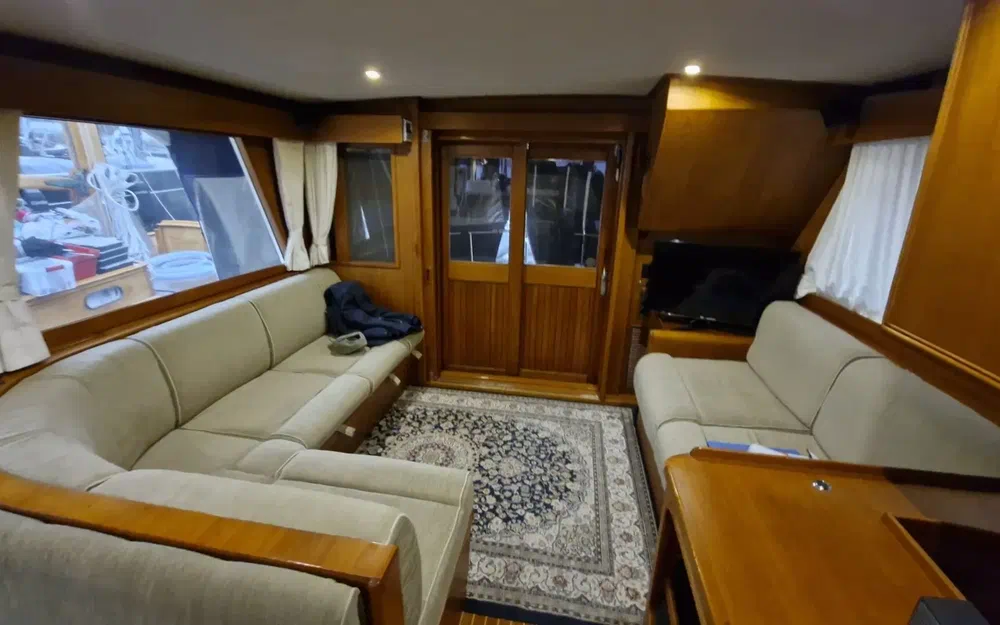 slider 27 Grand Banks 52 Europa