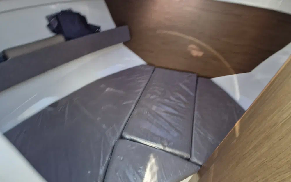 slider 22 Beneteau Antares 8 OB