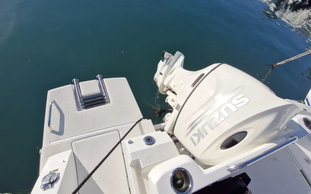 slider 6 Beneteau Antares 8 OB