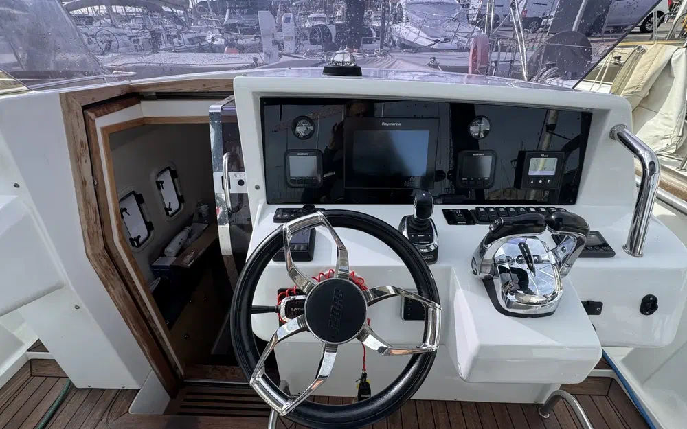 slider 1 Fjord 36 XPRESS HB