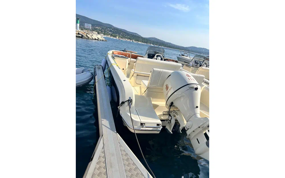 slider 14 Invictus SX 200