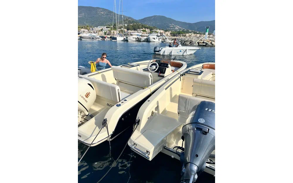 slider 15 Invictus SX 200