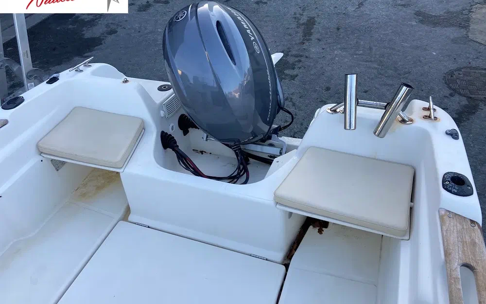 slider 16 Jeanneau Cap Camarat 545