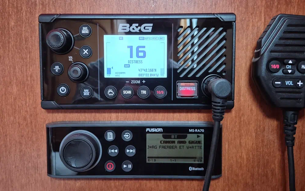 slider 2 Dufour 365 Grand Large