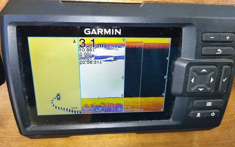 slider 21 Jeanneau Merry Fisher 650