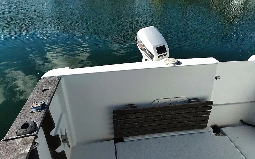 slider 4 Jeanneau Merry Fisher 650