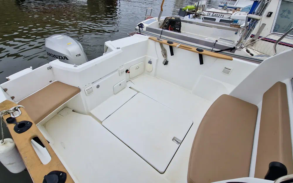 slider 3 Jeanneau Merry Fisher 6 Marlin