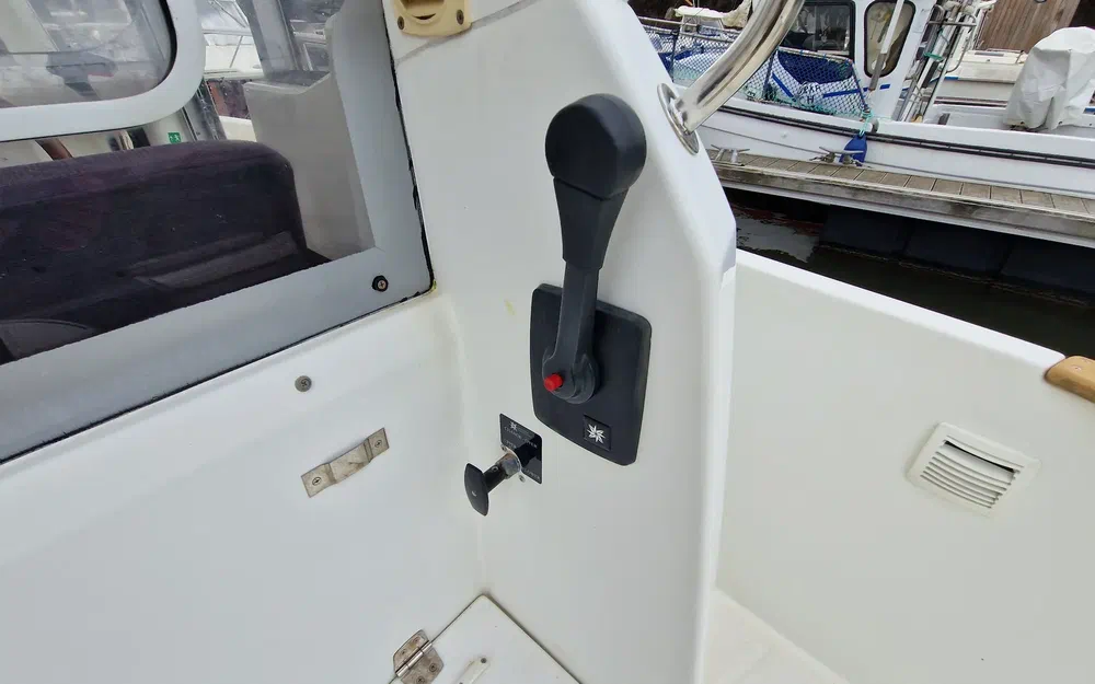 slider 8 Jeanneau Merry Fisher 6 Marlin