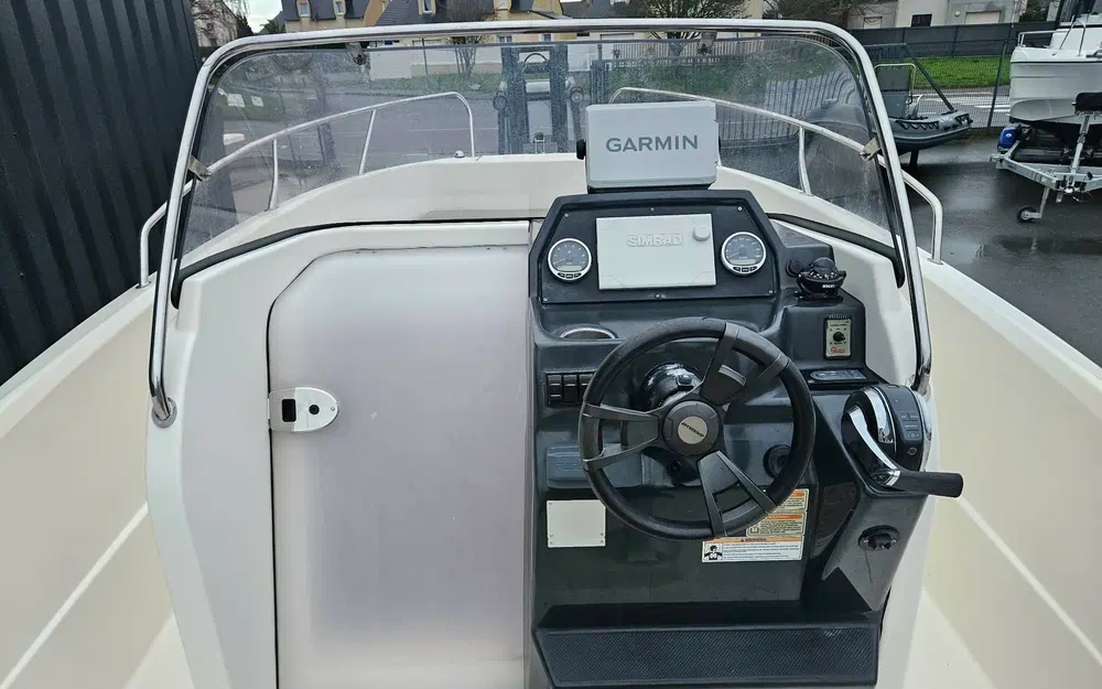 slider 12 Quicksilver Activ 675 Open