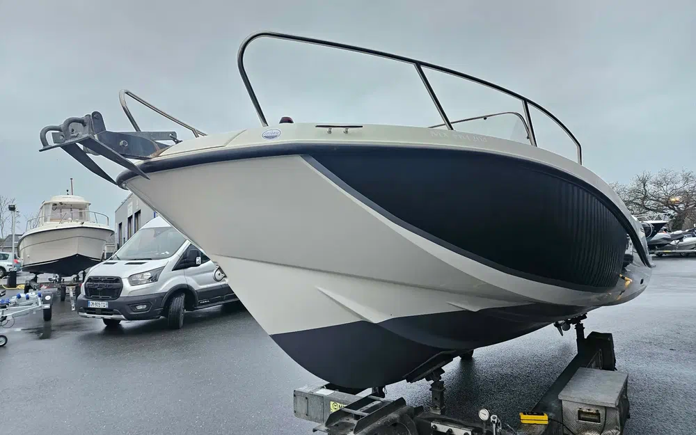 slider 16 Quicksilver Activ 675 Open