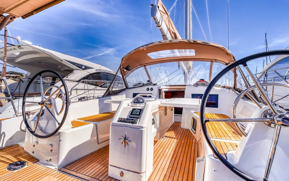 slider 9 Jeanneau Sun Odyssey 410