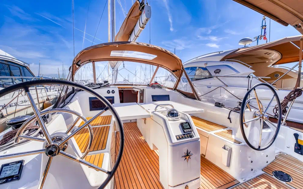 slider 8 Jeanneau Sun Odyssey 410