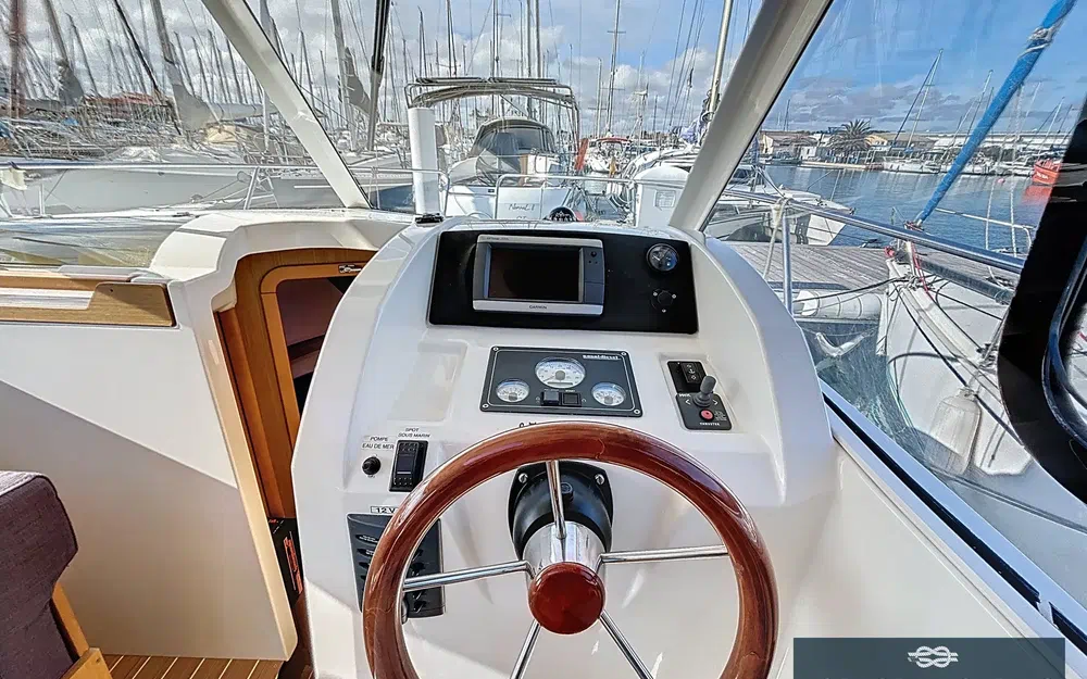slider 10 Jeanneau Merry Fisher 8
