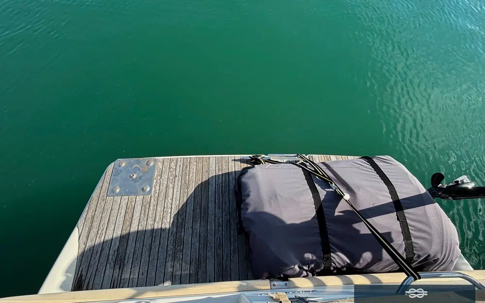 slider 21 Jeanneau Merry Fisher 8