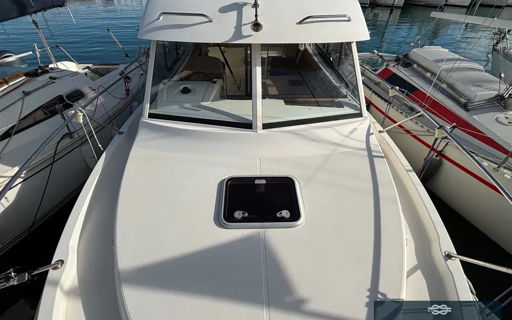 slider 25 Jeanneau Merry Fisher 8