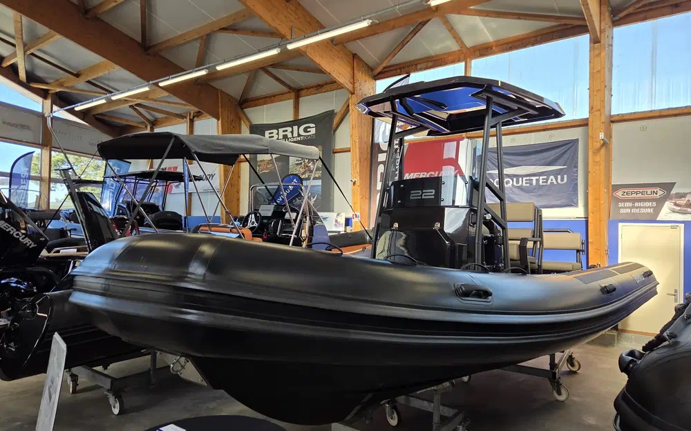 slider 1 Brig Navigator 22