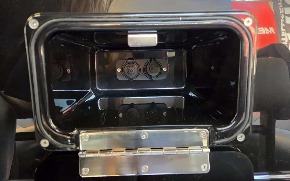 slider 8 Brig Navigator 22