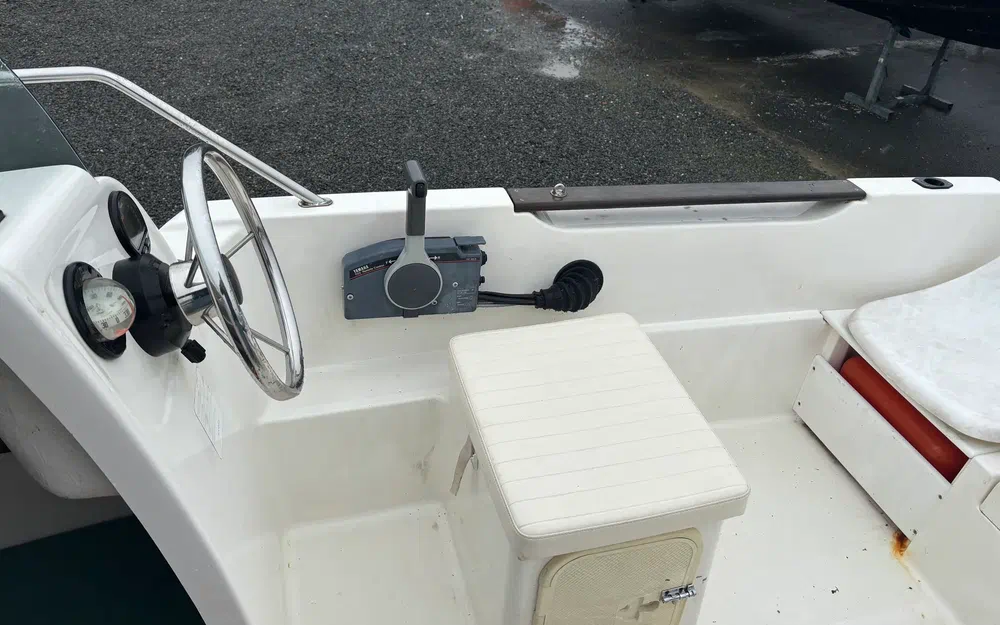 slider 5 Jeanneau Merry Fisher 480