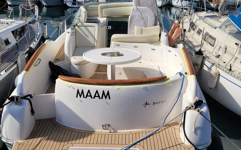 slider 0 Jeanneau Leader 805