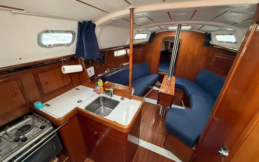 slider 17 Beneteau Oceanis 331 Clipper