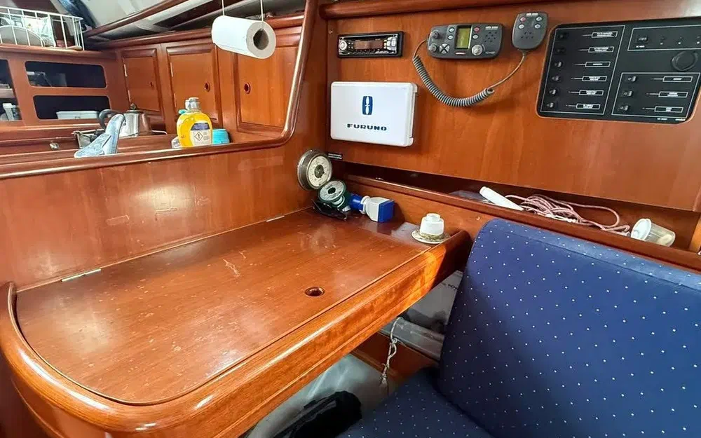 slider 26 Beneteau Oceanis 331 Clipper